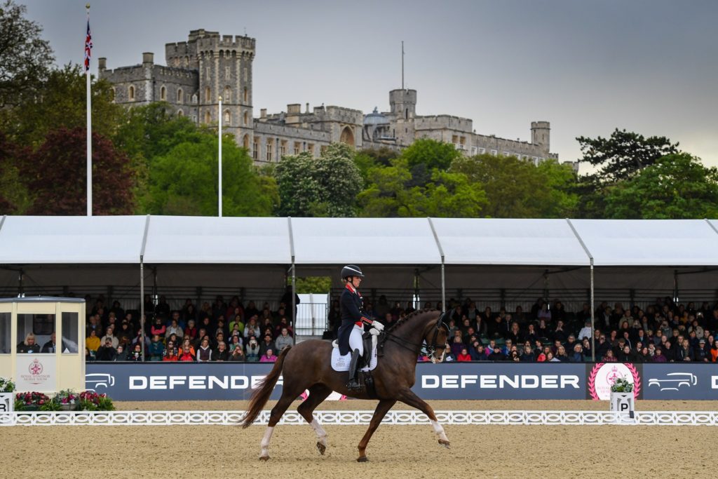 Windsor Dujardin und Imhotep gewinnen Grand Prix Kür mit neuem